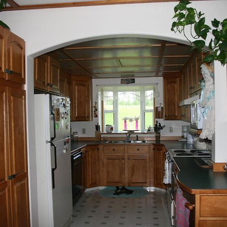 Dunphy'S Bed And Breakfast Parson Экстерьер фото